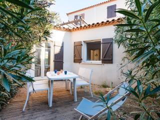 Charmant T2 en rez-de-jardin avec piscine, garage et WIFI à Narbonne-Plage - FR-1-409-208 - Narbonne - 0