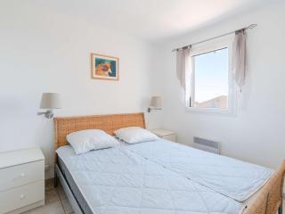 Pavillon Confortable avec Piscine, Terrasse et Parking Privé - FR-1-409-220 - Fleury - 3