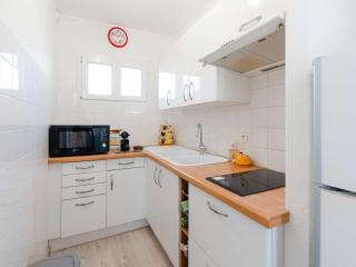 T2 climatisé avec WIFI, proche plage, parking privé, rénové 2023, terrasse, animaux non admis - FR-1-409-225 - Narbonne - 5
