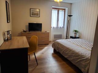Studio bleu tout équipé avec wifi - Le Creusot - 9
