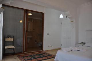 Caretta Hotel - 9