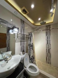 Stunning 1 BR Eastwood Condo Suite! - Manila - 7