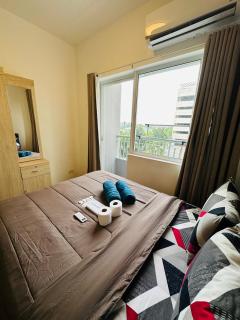 Grace Residences 1 Bedroom With Balcony Bgc View Netflix - 6