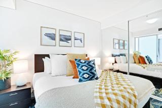 219 Harbour Lights with Ocean Views - Cairns - 3