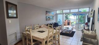African surf house on the beach - Umdloti - 6