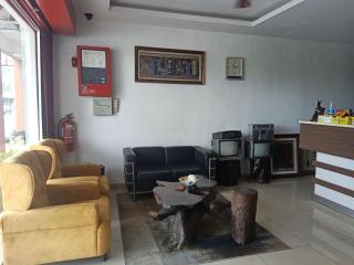 M Three Hotel by SECOMS - Kampong Batu Tiga - 8
