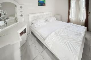 RedDoorz Resort Syariah At Rancakalong Sumedang - 9