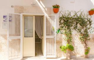 Iris Apartment, comfort e stile nel cuore di Bisceglie - 7