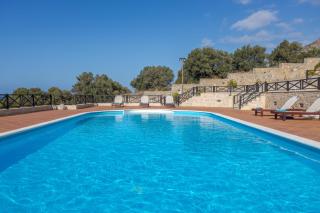 Tholos Boutique Houses - 2