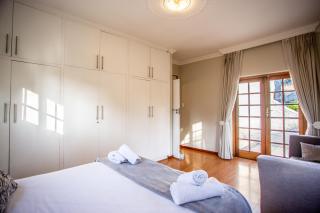 Villa Luisa: Sun-filled hidden gem with Pool. - Città del Capo - 3