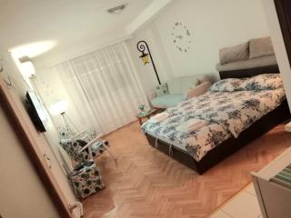 Center Apartment - 2