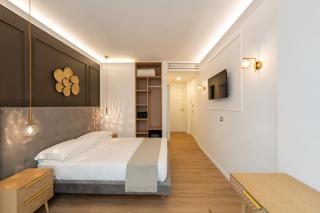 Toledo Relais Suites - By Pera Rooms Collection - Napoli - 2