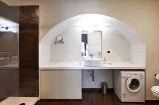 Elegant Rosales Apt. - Milan - 4