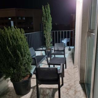 Glass Cube Hotel - Chişinău - 5