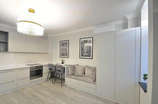 ELISIA STUDIO - Oradea - 1