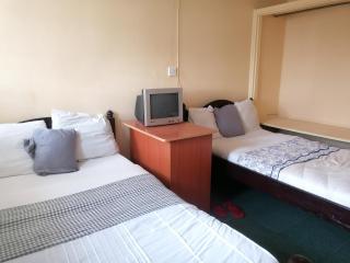 Forest green Inn - Kakamega - 7
