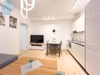 Piazza della Borsa 3B Tirabora Short Rent - Triest - 1