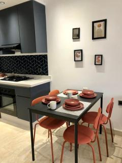 Chic Palmier - heart of town - 8