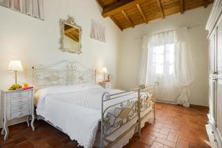 Cozy Cottage with Pool in Tuscany - 6