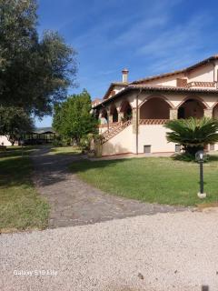 Agriturismo La Verde Rosa - Pescia Romana - 0