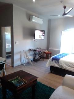 Hermanus Waterfront Apartment 12 - Hermanus - 8