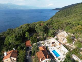 Holiday House - Old Olive - Porozina - 9