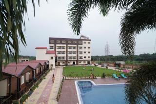 JHARNA RESORT - 4