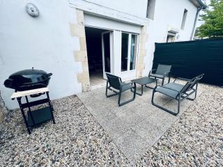 "Le studio Bouddha" Studio avec terrasse, centre ville, proche gare, by PRIMO C0NCIERGERIE - Nevers - 3