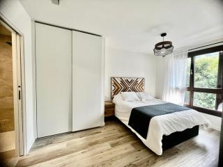 BPIRINEOS-Pyrene - 2