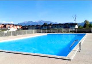ZenBNB - ISIS - Piscine - Balcon - 4 Pers - Nangy - 1