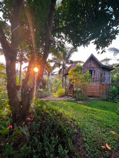 A Private Challet Getaway in Bali's Tropical Jungle - Meliling - 6