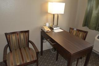 Hilltop Inn by Riversage - Billings - 7