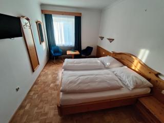 Neuhof - 9