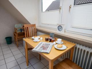 Apartment Tunnelstrasse-2 by Interhome - 6