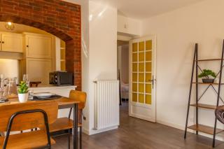 ZenBNB / Chesterfield / Proche Commerce / Parking - Annemasse - 8
