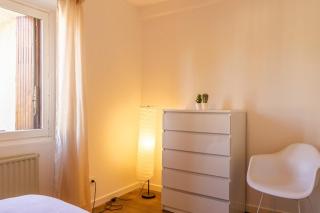 ZenBNB / Chesterfield / Proche Commerce / Parking - Annemasse - 3
