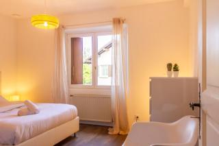 ZenBNB / Chesterfield / Proche Commerce / Parking - Annemasse - 2