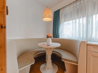 Apartment Schubert-Franz Top 12 by Interhome - 2