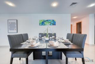 Exquisite 3BR at Ocean Heights Dubai Marina by Deluxe Holiday Homes - Dubai - 9