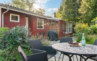 Beautiful Home In Holbæk With Kitchen - Holbæk - 9