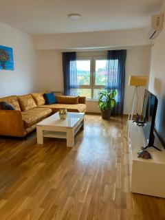 The Golden 7 - near city center & free parking - Apartment Skopje - Skopje - 0