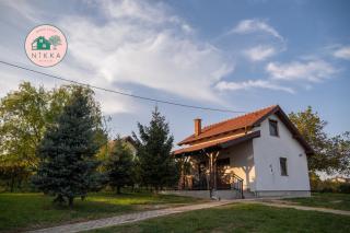 Nikka Resthouse Mandićevac, peaceful getaway near Đakovo - Slavonija - Mandičevac - 0