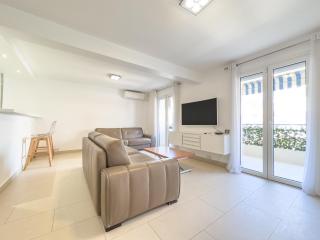 Le Maubourg by Winsome Destination - Cannes - 8