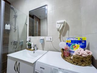 GG Home - cozy studio in complex White Sails with sea and pool view on 7th floor - Batoemi - 3