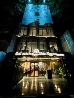Hotel Le Grandeur - Bangalore - 7