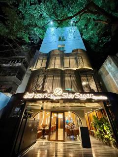 Hotel Le Grandeur - Bangalore - 8