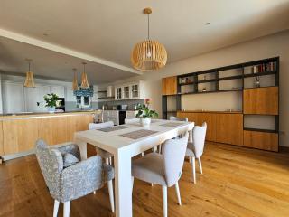Stunning Seafront Portomaso Apartment - 2