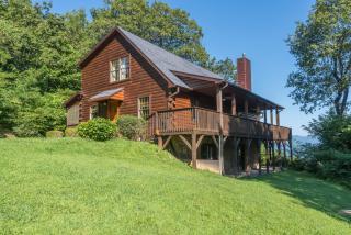 Christmas Tree Cabin Secluded Asheville Area Log Cabin with a View! - 0