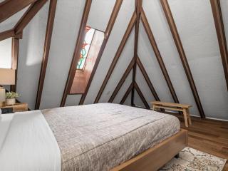 Shadyside, Pittsburgh, Modern and Unique 1 Bedroom Unit6 with Free Parking - 8