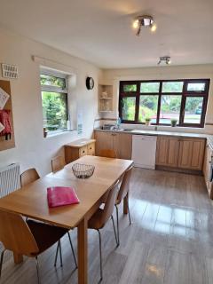 Beeston BIG House - Beeston - 8